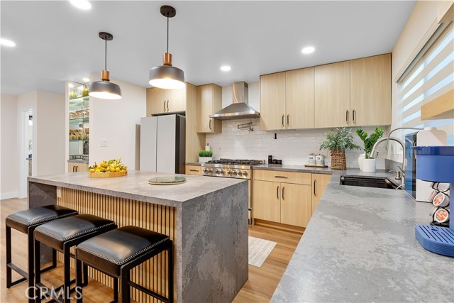 Detail Gallery Image 14 of 53 For 10562 Davit, Orange,  CA 92843 - 4 Beds | 3 Baths