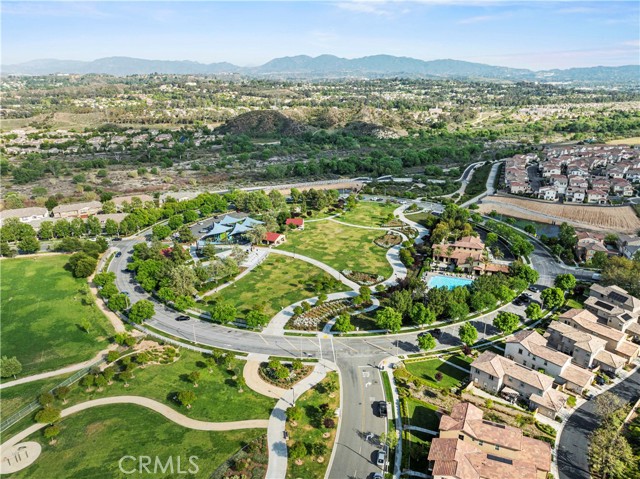 24496 Marzal Street, Valencia CA: https://media.crmls.org/medias/b74de7bf-1aab-4018-8393-1b03a7fdf8e2.jpg