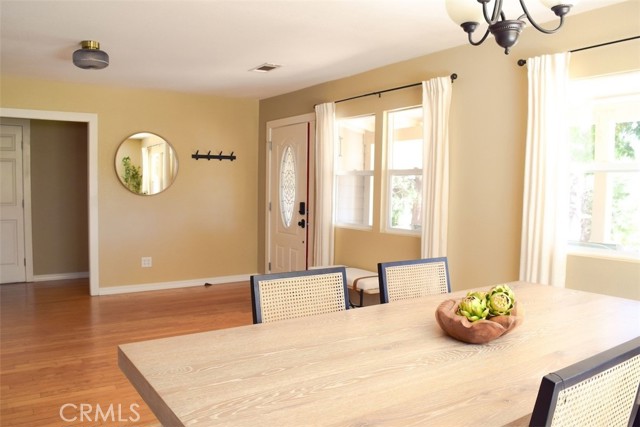 Detail Gallery Image 14 of 37 For 5 W 12th St, Paso Robles,  CA 93446 - 3 Beds | 3 Baths