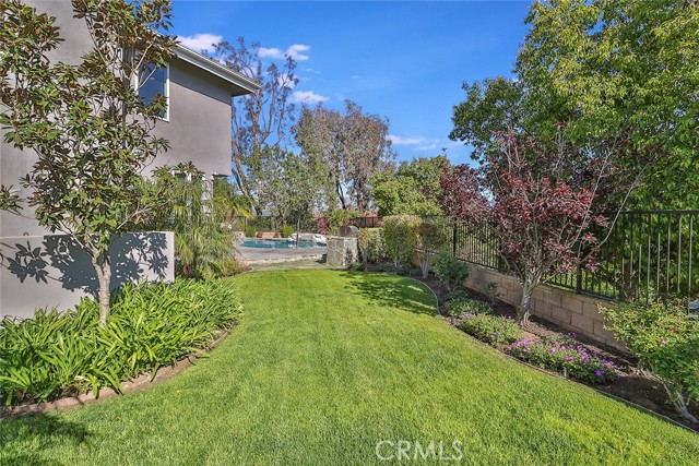 11583 Flowerwood Court, Moorpark CA: https://media.crmls.org/medias/b74fd619-676d-41e2-98ba-2e8e476ffcde.jpg