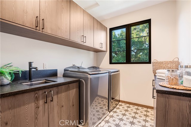 Detail Gallery Image 28 of 54 For 6451 Chesebro Rd, Agoura Hills,  CA 91301 - 6 Beds | 6/1 Baths