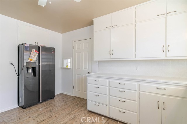 Detail Gallery Image 6 of 41 For 44632 Fern Ave, Lancaster,  CA 93534 - 5 Beds | 3 Baths