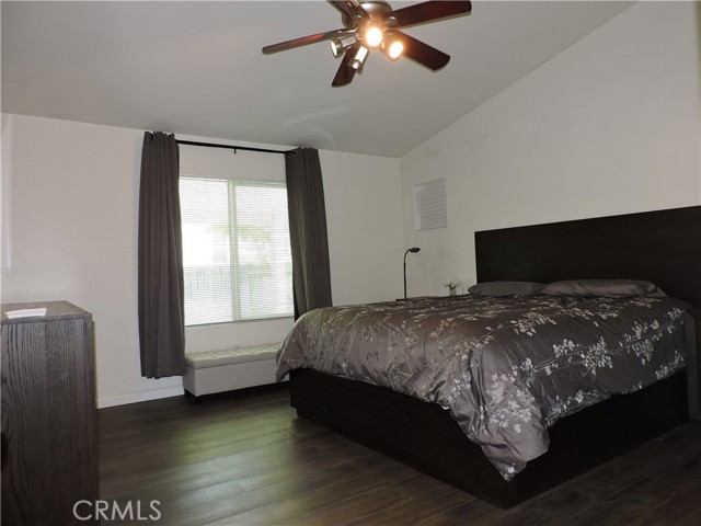 1326 Janes Way, Colton CA: https://media.crmls.org/medias/b75240e8-7c81-4f43-9db2-67e8bddcbf1e.jpg