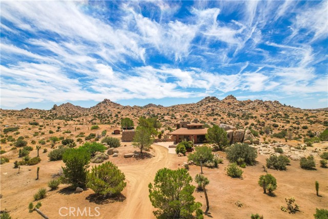 Detail Gallery Image 37 of 75 For 55290 Flying Tigers Rd, Pioneertown,  CA 92268 - 4 Beds | 3 Baths