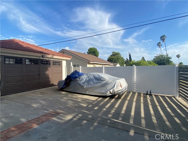 Detail Gallery Image 17 of 19 For 1776 San Bernardino Ave, Pomona,  CA 91767 - 4 Beds | 2 Baths