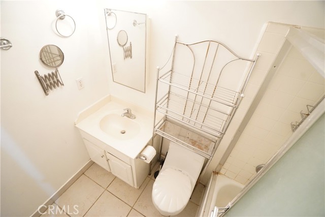 18201 Via Calma, Rowland Heights CA: https://media.crmls.org/medias/b755d145-9f23-4e51-989f-64386fe03fd5.jpg