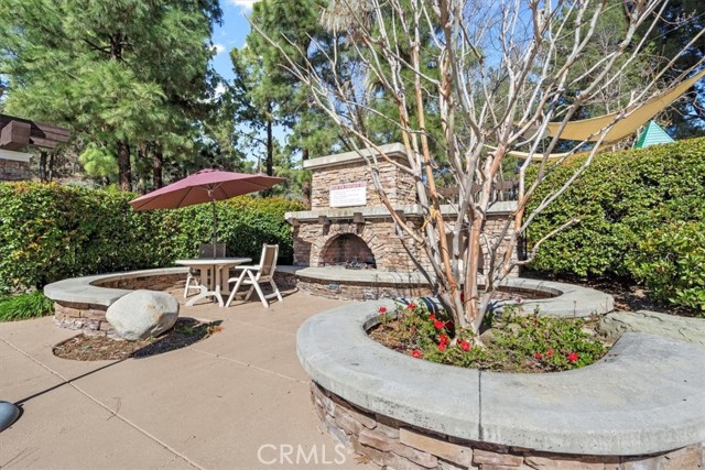 26502 Rock Creek Drive, Valencia CA: https://media.crmls.org/medias/b75655aa-3903-4277-88af-0737eb112683.jpg