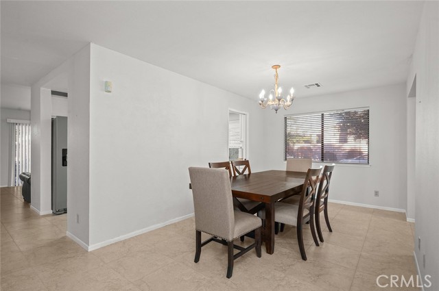 Detail Gallery Image 9 of 52 For 64616 Spyglass Ave, Desert Hot Springs,  CA 92240 - 3 Beds | 2 Baths