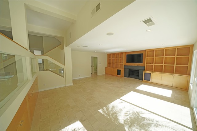 Detail Gallery Image 7 of 34 For 7156 Castle Peak, West Hills,  CA 91307 - 4 Beds | 3 Baths