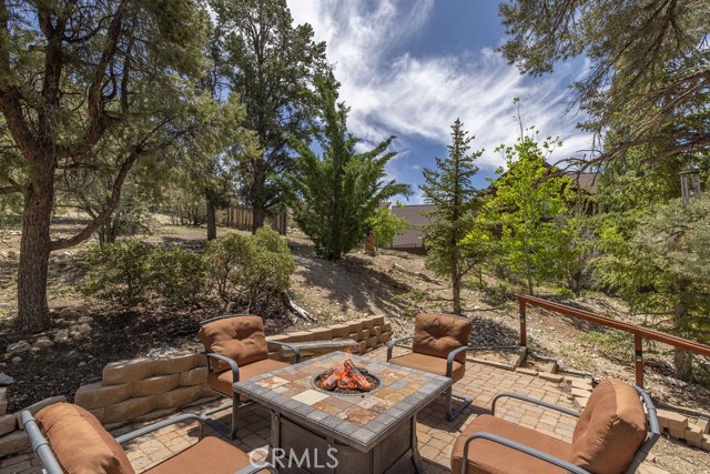 Detail Gallery Image 47 of 50 For 305 Starlight Cir, Big Bear Lake,  CA 92315 - 3 Beds | 2/1 Baths