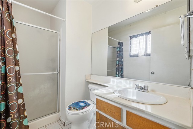 Detail Gallery Image 14 of 16 For 9620 Sepulveda #39,  North Hills,  CA 91343 - 2 Beds | 2/1 Baths
