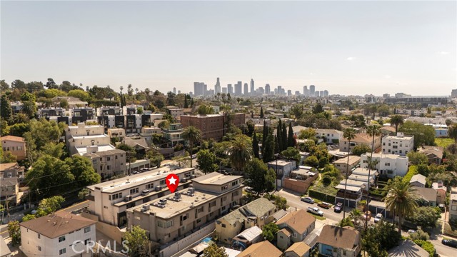 Detail Gallery Image 40 of 43 For 4005 Monroe St #8,  Los Angeles,  CA 90029 - 2 Beds | 2/1 Baths