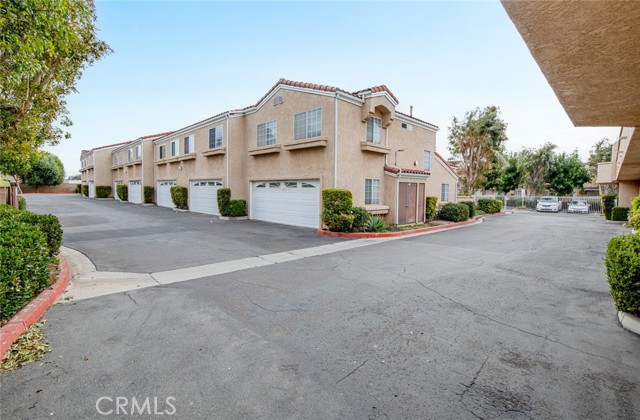 Detail Gallery Image 30 of 35 For 14202 Flower St #J,  Garden Grove,  CA 92843 - 3 Beds | 2/1 Baths