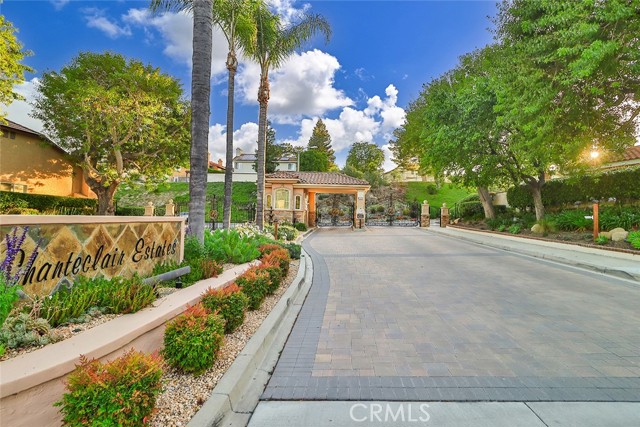 3220 Versaille Court, Thousand Oaks CA: https://media.crmls.org/medias/b759a635-d499-4845-8d64-f465cfa83e22.jpg