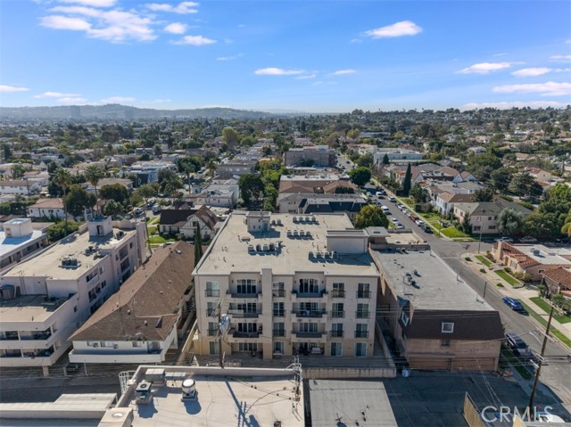 Detail Gallery Image 35 of 36 For 9049 Alcott St #204,  Los Angeles,  CA 90035 - 3 Beds | 2/1 Baths