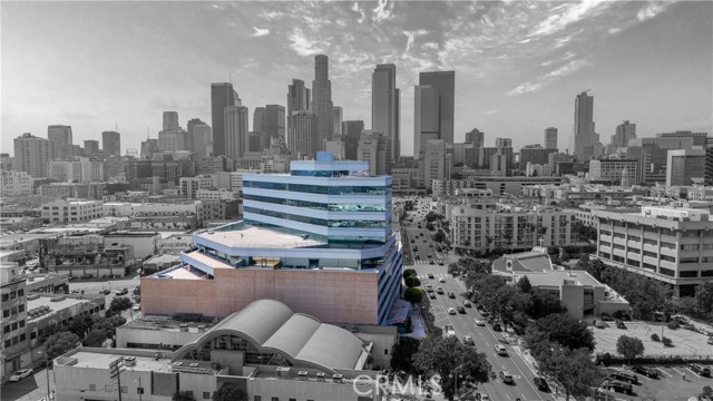  Commercial for Sale in Los Angeles, California
