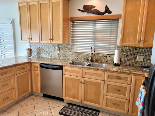 Detail Gallery Image 10 of 15 For 1319 Seal Way, Seal Beach,  CA 90740 - 3 Beds | 1 Baths