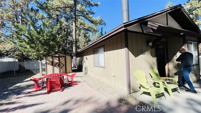 Detail Gallery Image 2 of 44 For 921 Wendy Ave, Big Bear City,  CA 92314 - 2 Beds | 2 Baths
