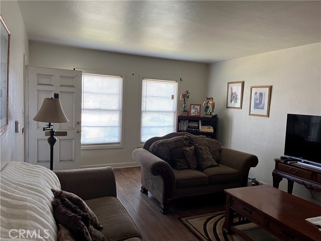 Detail Gallery Image 9 of 20 For 3227 Bonnie Ln, Stockton,  CA 95204 - – Beds | – Baths