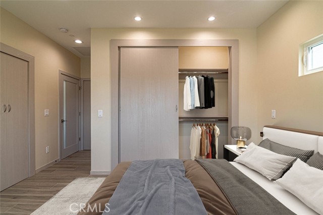 Detail Gallery Image 23 of 31 For 18750 Collins St, Tarzana,  CA 91356 - 7 Beds | 6 Baths