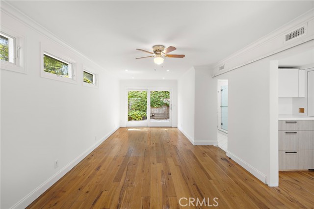 Detail Gallery Image 8 of 16 For 273 Cecil Pl, Costa Mesa,  CA 92627 - 4 Beds | 3 Baths