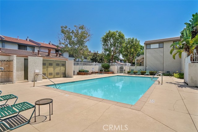 2005 W Culver Avenue, Orange CA: https://media.crmls.org/medias/b7608724-6fff-4b41-947f-42b46af537d6.jpg