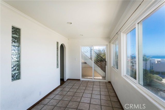 212 7th Street, Manhattan Beach, California 90266, 3 Bedrooms Bedrooms, ,3 BathroomsBathrooms,Residential,Sold,7th,SB17133904