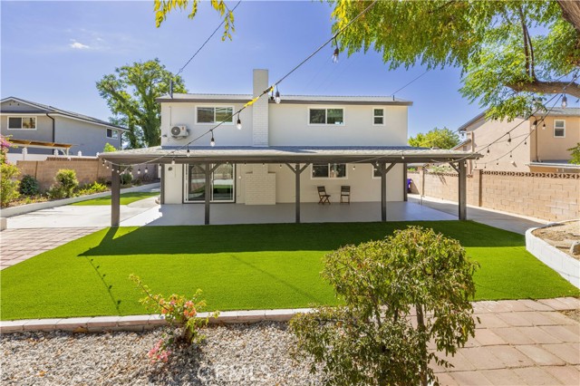 Detail Gallery Image 33 of 36 For 17817 Blackbrush Dr, Canyon Country,  CA 91387 - 4 Beds | 3 Baths