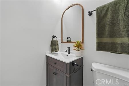 Detail Gallery Image 19 of 56 For 2111 S Bronson Ave, Los Angeles,  CA 90018 - – Beds | – Baths