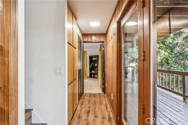 Detail Gallery Image 33 of 46 For 24166 Cresta, Crestline,  CA 92325 - 4 Beds | 3 Baths