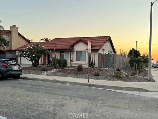 9302 Copper Ln, Fontana, CA 92335