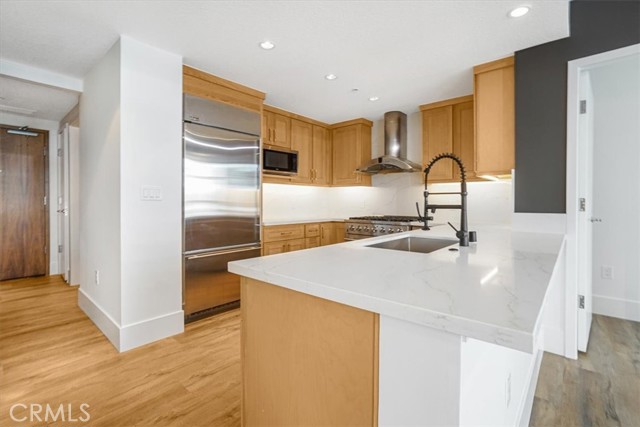 3131 Michelson Drive, Irvine CA: https://media.crmls.org/medias/b762ea60-959d-44e4-b29b-cd27138a1bfa.jpg