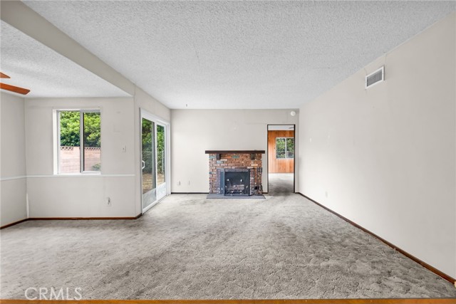 Detail Gallery Image 4 of 24 For 3723 Sandgate Dr, Torrance,  CA 90504 - 4 Beds | 2 Baths