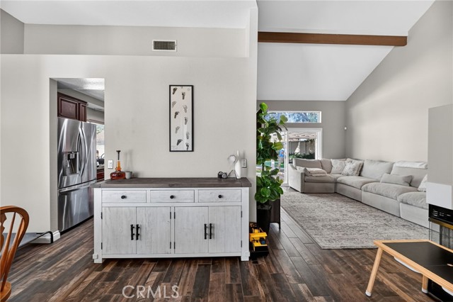 Detail Gallery Image 9 of 55 For 27536 Swallow Ct, Temecula,  CA 92591 - 3 Beds | 2/1 Baths