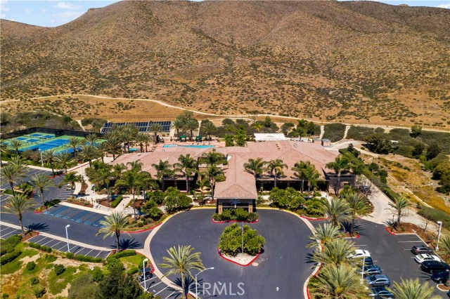 28187 Meadowsweet Drive, Menifee CA: https://media.crmls.org/medias/b764f0cd-1bb7-432e-b69a-8add73a3aa23.jpg