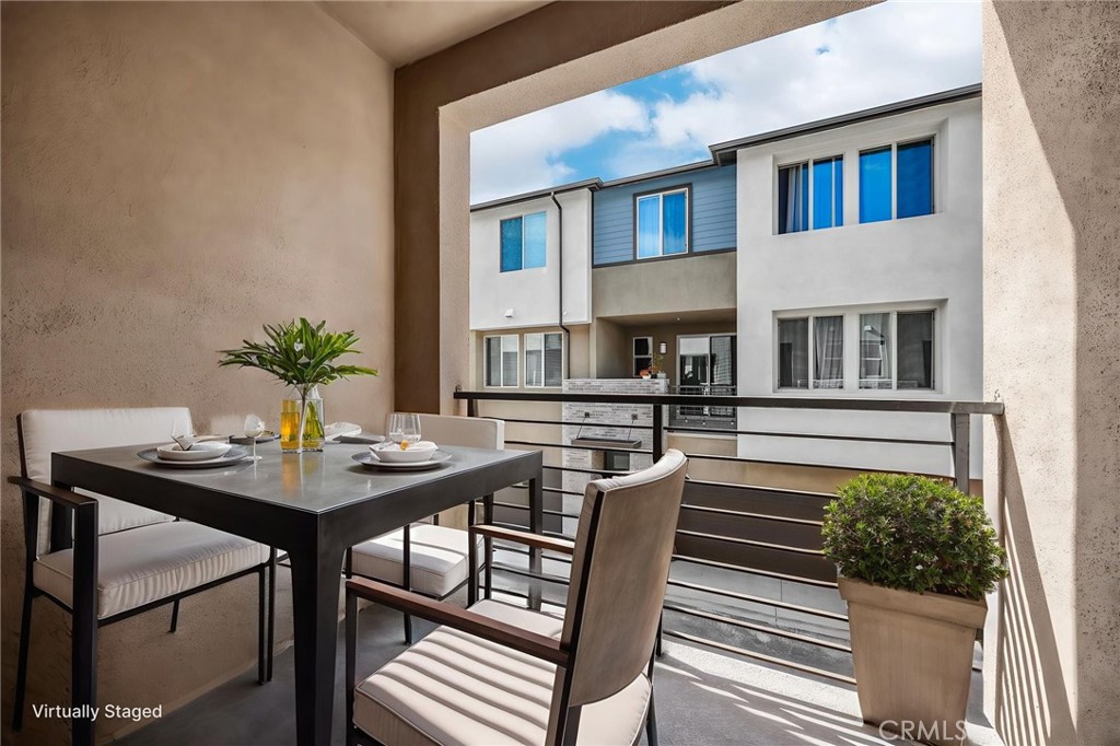 MLS #OC25275494 image #16