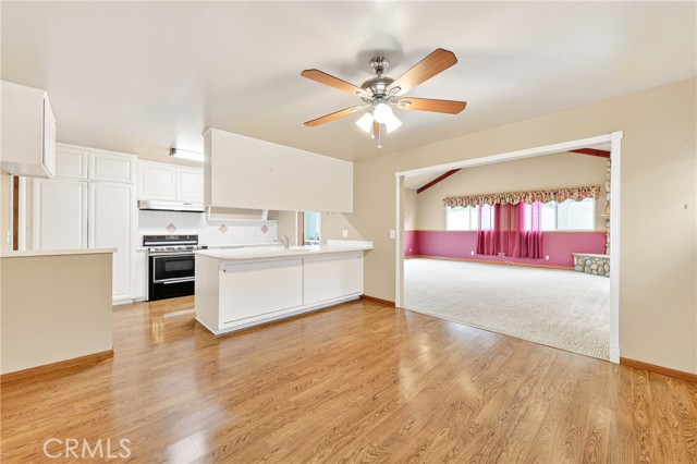 Image 7 of 53 For 13220 Fonseca Ave