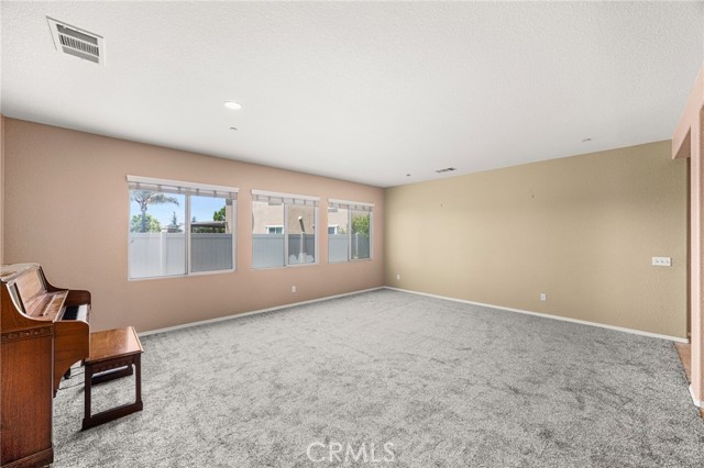 Image 7 of 45 For 1909 Crystal Cove Court