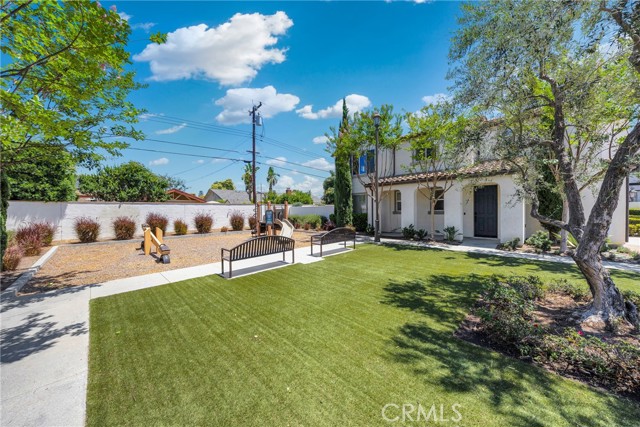 13450 Prosperity Place, Garden Grove CA: https://media.crmls.org/medias/b766cc63-bb28-4d81-b6bd-cba33a3f5d1f.jpg