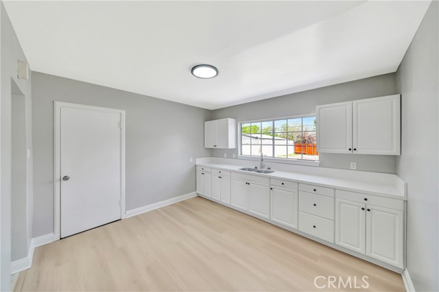 Detail Gallery Image 16 of 41 For 44516 Fern, Lancaster,  CA 93534 - 3 Beds | 2 Baths