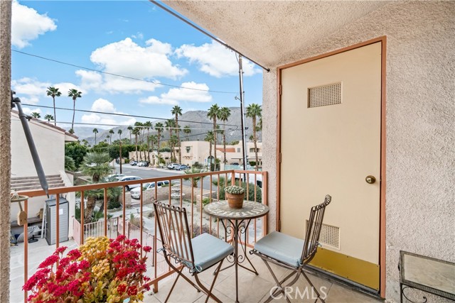 Detail Gallery Image 28 of 42 For 401 E Vista Chino #6,  Palm Springs,  CA 92262 - 2 Beds | 2/1 Baths