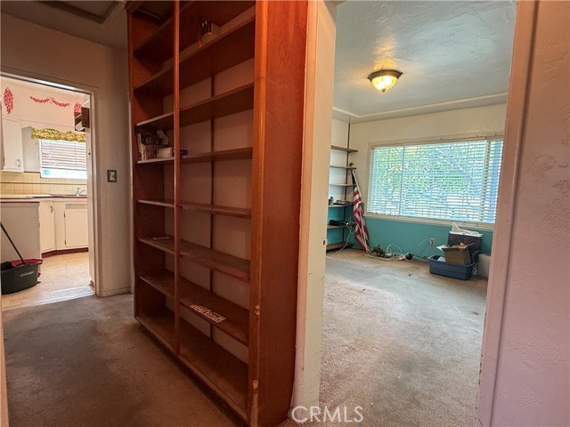 Detail Gallery Image 13 of 25 For 892 Valencia Dr, Colton,  CA 92324 - 3 Beds | 1 Baths