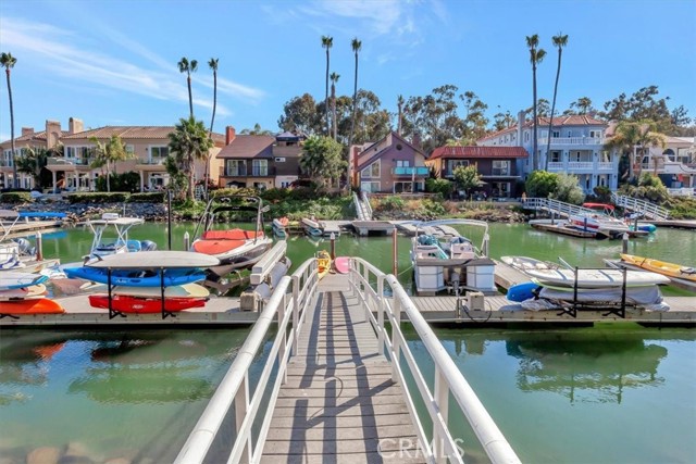 4637 Park Drive, Carlsbad CA: https://media.crmls.org/medias/b767d404-548d-4e41-bca4-c4f5679b1357.jpg