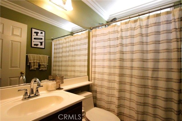 Detail Gallery Image 15 of 34 For 6023 Delaware Park Ct, Corona,  CA 92880 - 4 Beds | 3/1 Baths