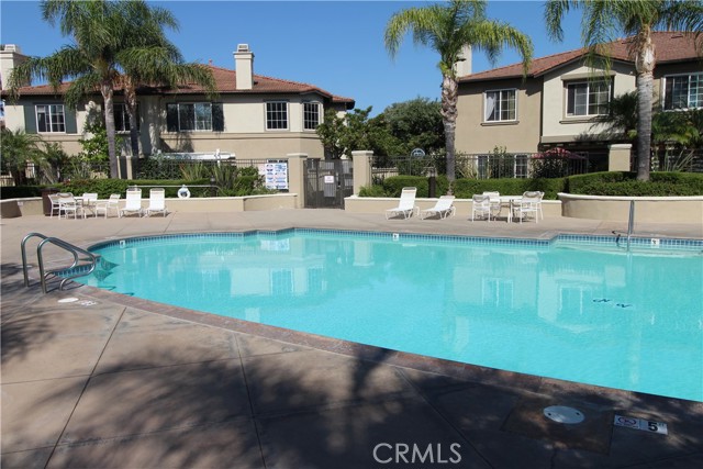 Detail Gallery Image 43 of 55 For 145 Islington, Irvine,  CA 92620 - 3 Beds | 2/1 Baths