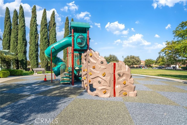 7265 Enclave Drive, Eastvale CA: https://media.crmls.org/medias/b768e70a-606c-41a7-9c98-742d59adf6f6.jpg