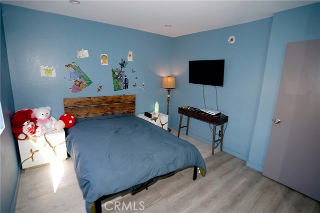 Detail Gallery Image 32 of 46 For 18954 Sherman Way #3,  Reseda,  CA 91335 - 2 Beds | 3 Baths