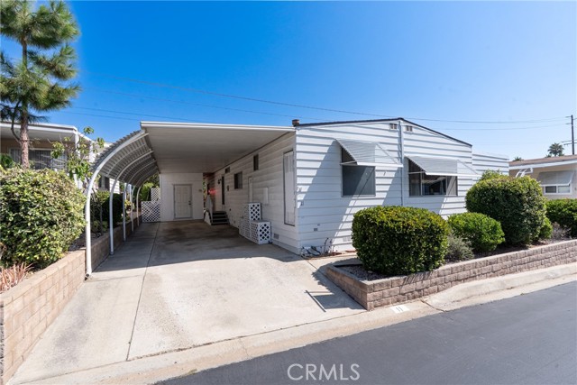 1195 La Moree Road, San Marcos CA: https://media.crmls.org/medias/b769f856-08a2-443a-ac12-a1f31136180d.jpg