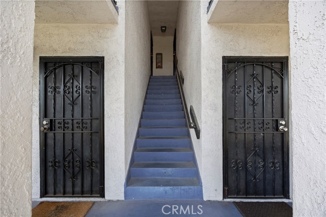 941 S Concourse Avenue, East Los Angeles CA: https://media.crmls.org/medias/b76a06c6-6eae-4508-8f2a-caf482f5ba9c.jpg
