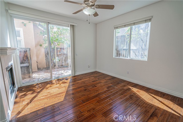 Detail Gallery Image 8 of 32 For 24743 Montevista, Valencia,  CA 91354 - 3 Beds | 3 Baths